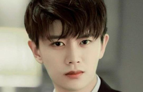 適合男生的網(wǎng)名，昵稱男生簡(jiǎn)短好聽(tīng)